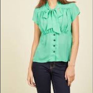 Modcloth sea green tie top